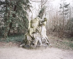 Fiona_Mackay_Human_Garden_06